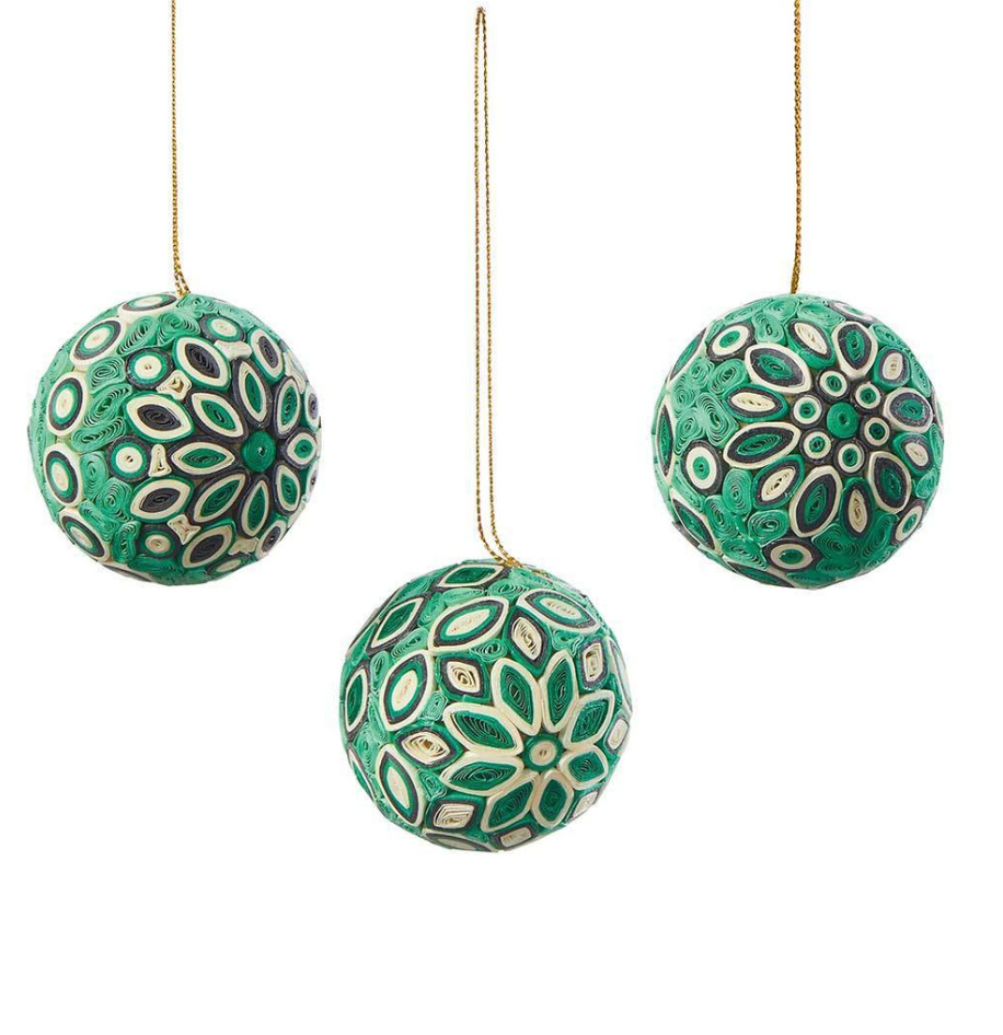 Quilled Christmas Ball Ornament-Green