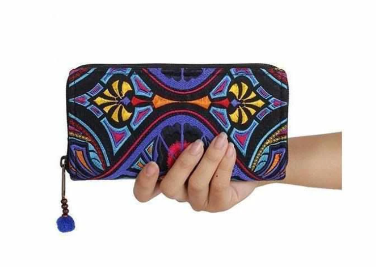 Tahj Embroidered Hmong Wallet - CJ Gift Shoppe