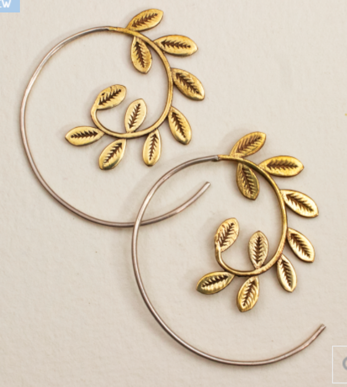 Laurel Wreath Earrings - CJ Gift Shoppe